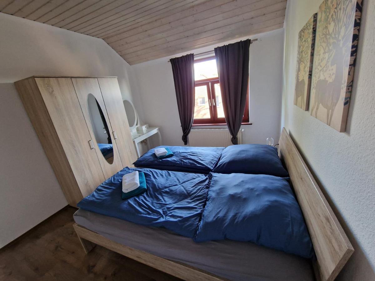 98Qm Wohnung Im Villenviertel - Voll Ausgestattet Mit Balkon Und Kamin - Wlan Gratis Wilhelmshaven Zewnętrze zdjęcie
