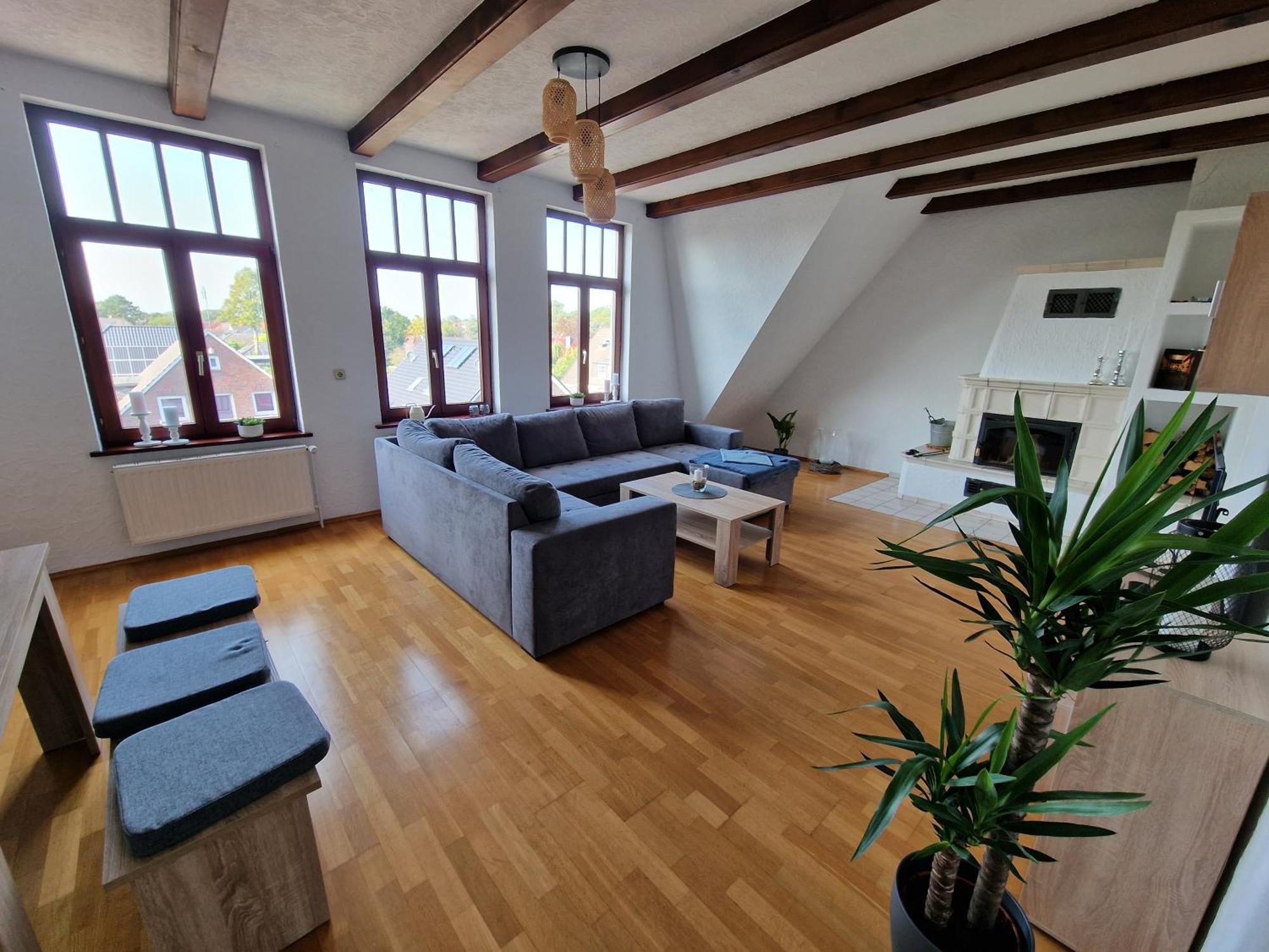 98Qm Wohnung Im Villenviertel - Voll Ausgestattet Mit Balkon Und Kamin - Wlan Gratis Wilhelmshaven Zewnętrze zdjęcie